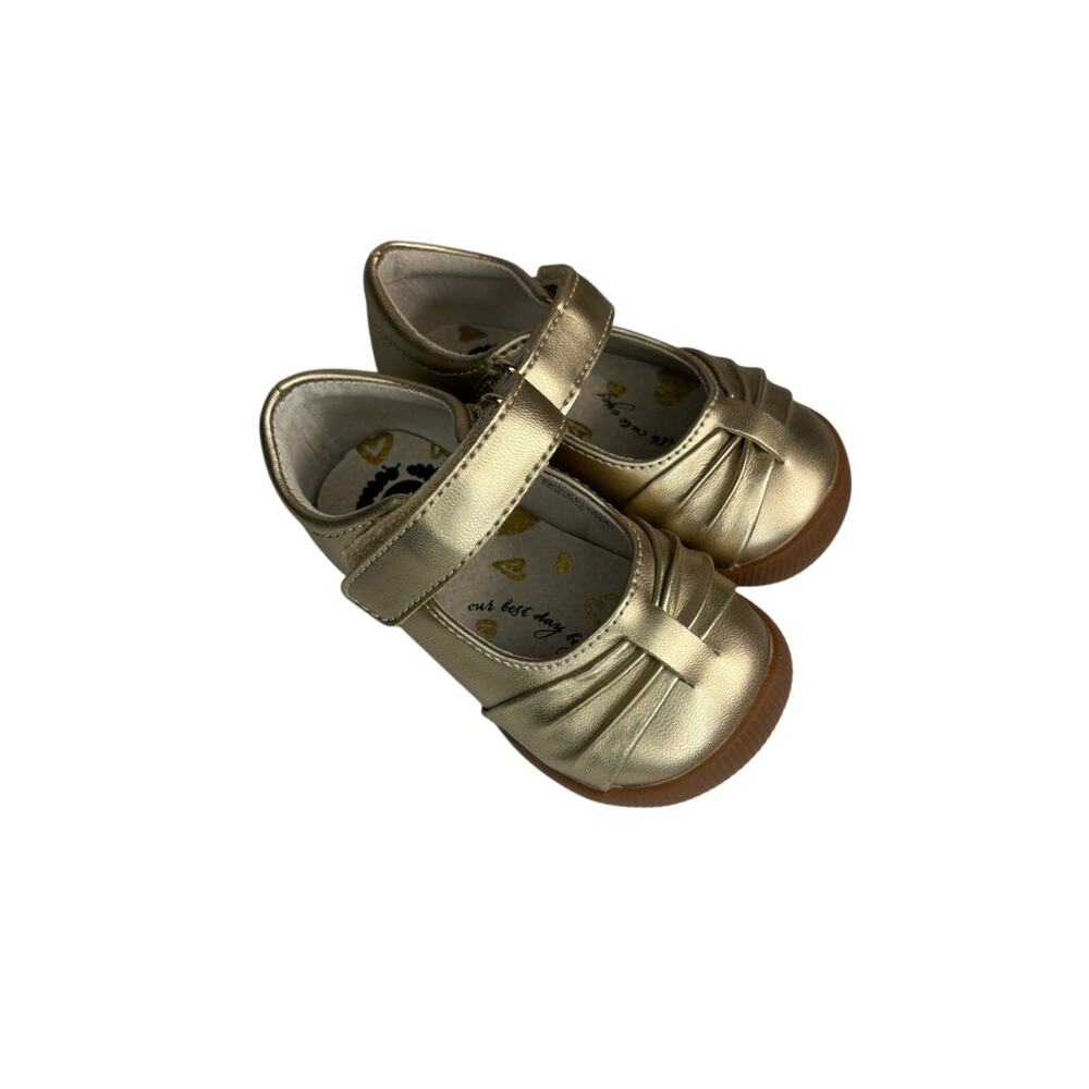 Livie & Luca Piega champagne girls' shoes  infant size 3